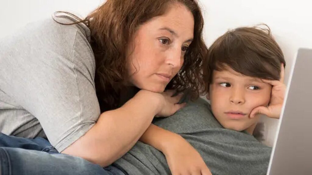 Sering Bertengkar Soal Anak, Begini Cara Cerdas Hindari Parental Burnout di Rumah