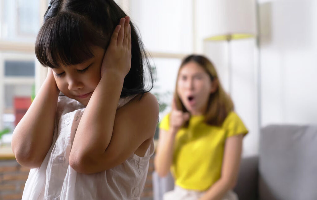 Hati-Hati! Ini Ciri Toxic Parenting yang Bisa Mengganggu Masa Depan Anak