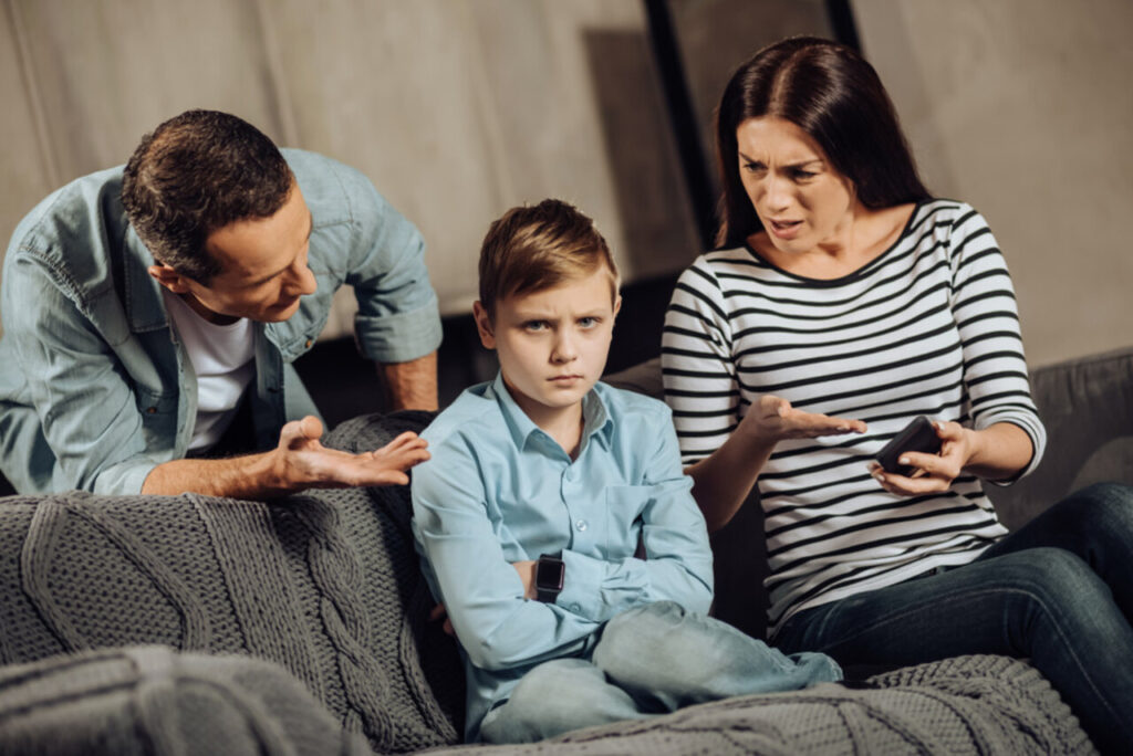 Hati-Hati! Ini Ciri Toxic Parenting yang Bisa Mengganggu Masa Depan Anak